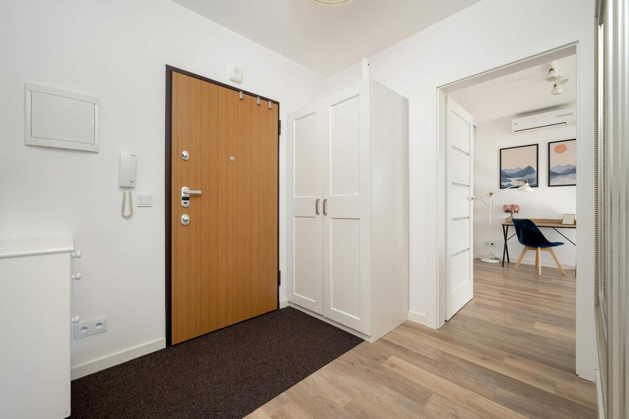 Apartament Wyjatkowy Z Parkingiem By Renters